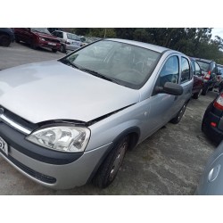 opel corsa c del año 2003