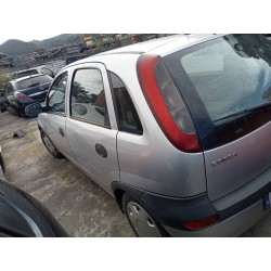 opel corsa c del año 2003