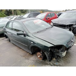 opel astra g berlina del año 1998