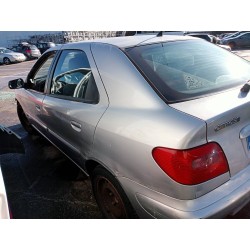 citroen xsara berlina del año 2001
