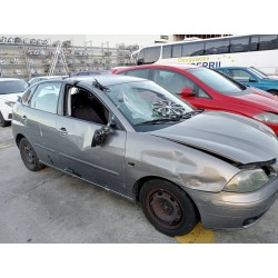 seat ibiza (6l1) del año 2003