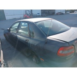 volvo s40 berlina del año 2000