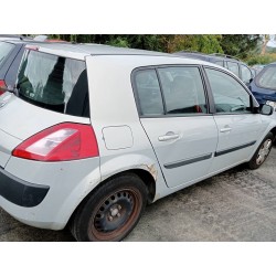 renault megane ii berlina 5p del año 2004