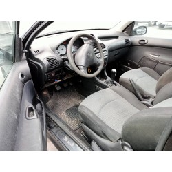 peugeot 206 berlina del año 2003