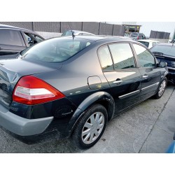 renault megane ii classic berlina del año 2006