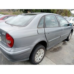 citroen c5 berlina del año 2002