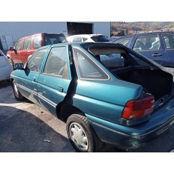 ford escort berlina/turnier del año 1994