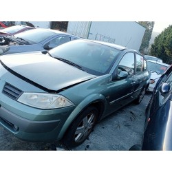 renault megane ii classic berlina del año 2004