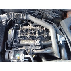 opel astra h berlina del año 2004