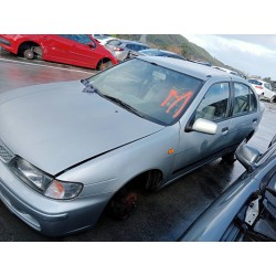 nissan almera (n15) del año 1999