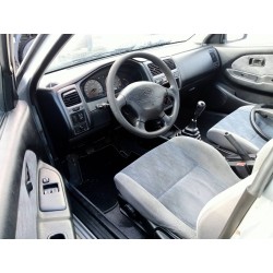 nissan almera (n15) del año 1999
