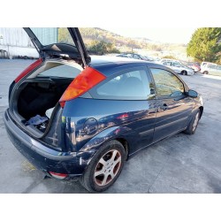 ford focus berlina (cak) del año 2004