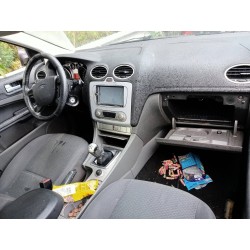 ford focus berlina (cap) del año 2005