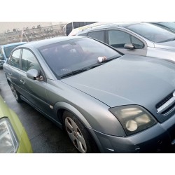 opel vectra c berlina del año 2003