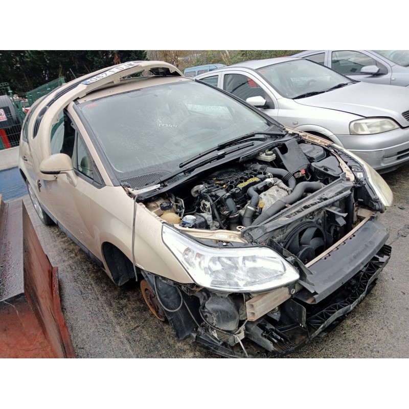 citroen c4 berlina del año 2005