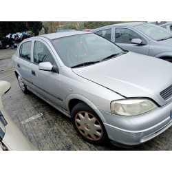 opel astra g berlina del año 1998