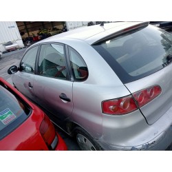 seat ibiza (6l1) del año 2003