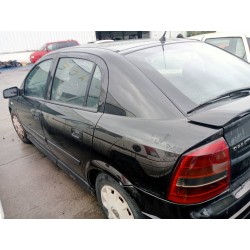 opel astra g berlina del año 2002