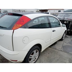 ford focus berlina (cak) del año 1998