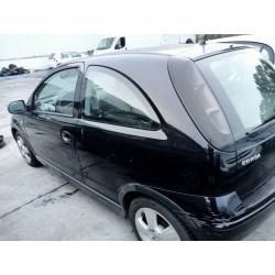 opel corsa c del año 2004