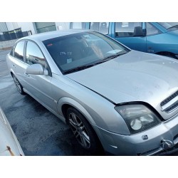 opel vectra c berlina del año 2003