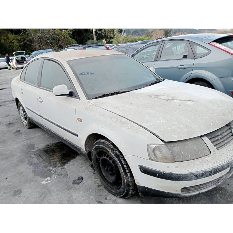 volkswagen passat berlina (3b2) del año 1999