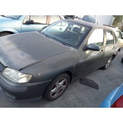 seat cordoba berlina (6k2) del año 2002