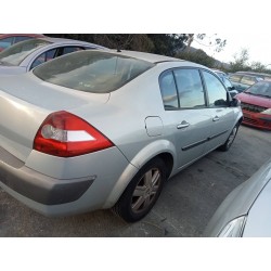 renault megane ii classic berlina del año 2003