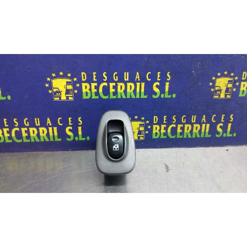 Recambio de mando elevalunas trasero derecho para hyundai accent (lc) crdi gl referencia OEM IAM 9358025010YN Recambio de mando elevalunas trasero derecho para hyundai accent (lc) crdi gl referencia OEM IAM 9358025010YN
