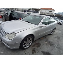 mercedes clase c (w203) sportcoupe del año 2001