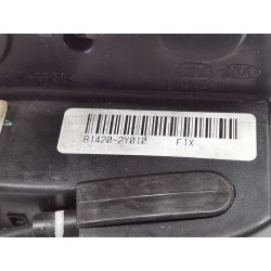 Recambio de cerradura puerta trasera derecha para hyundai ix35 classic 2wd referencia OEM IAM 814202Y010  