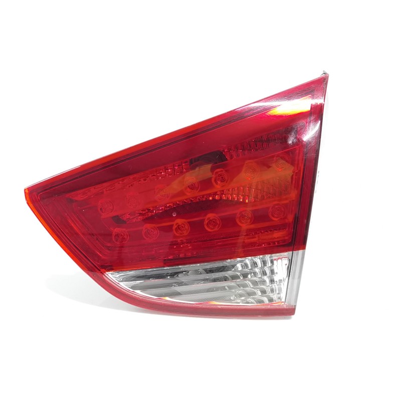 Recambio de piloto trasero central derecho para hyundai ix35 classic 2wd referencia OEM IAM Recambio de piloto trasero central derecho para hyundai ix35 classic 2wd referencia OEM IAM