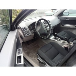 volvo s40 berlina del año 2006