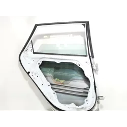 Recambio de puerta trasera izquierda para kia cee´d sporty wagon concept referencia OEM IAM   