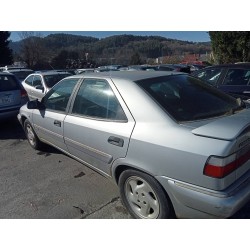 citroen xantia berlina del año 2000