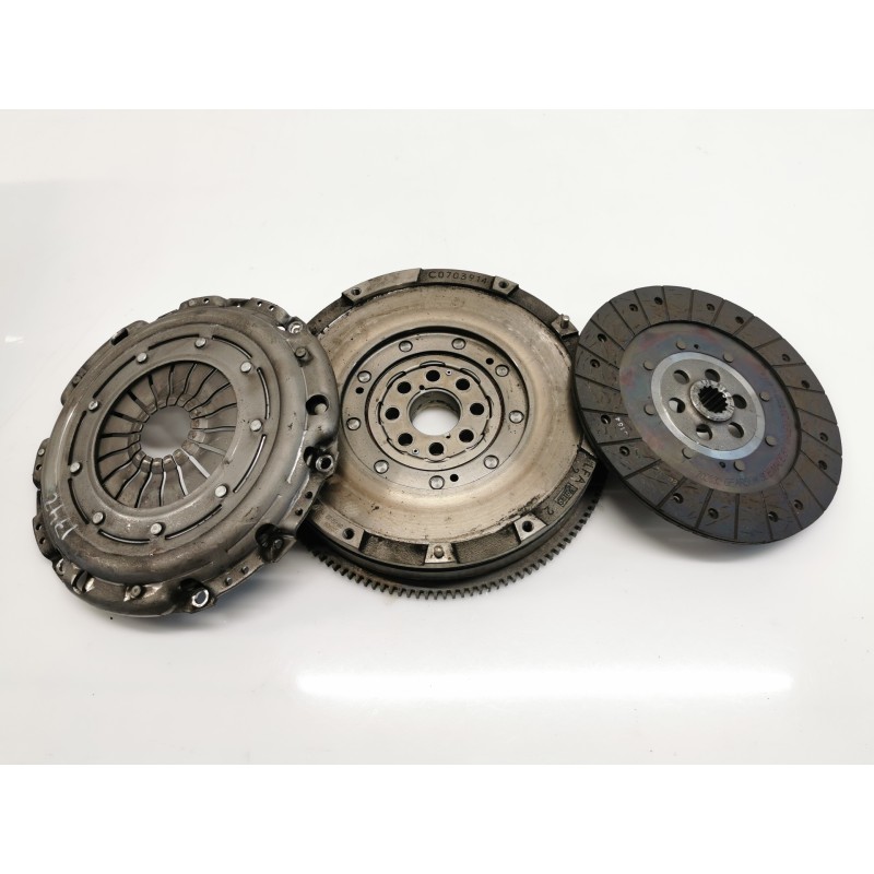 Recambio de kit de embrague para opel meriva blue line referencia OEM IAM 703909 C0703914 702832 Recambio de kit de embrague para opel meriva blue line referencia OEM IAM 703909 C0703914 702832