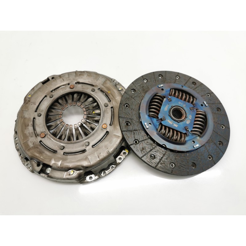 Recambio de kit de embrague para hyundai ix35 classic 2wd referencia OEM IAM 32005 32001 832086 Recambio de kit de embrague para hyundai ix35 classic 2wd referencia OEM IAM 32005 32001 832086