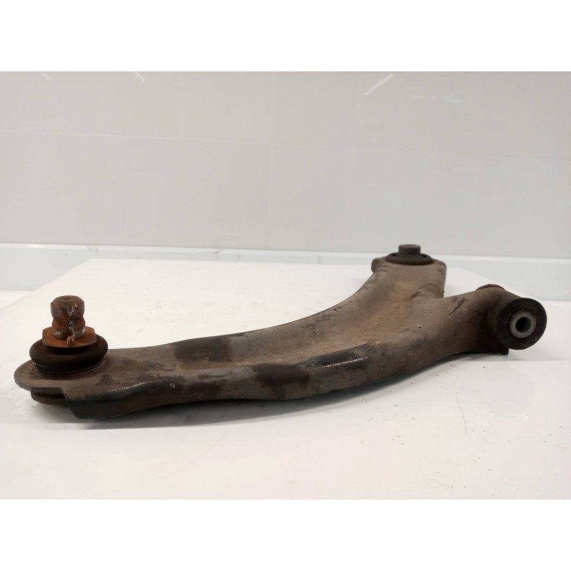 Recambio de brazo suspension inferior delantero derecho para renault clio iii confort dynamique referencia OEM IAM Recambio de brazo suspension inferior delantero derecho para renault clio iii confort dynamique referencia OEM IAM