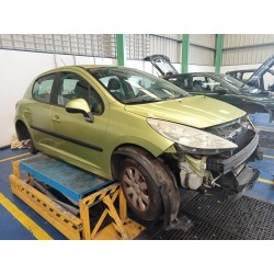 peugeot 207 del año 2009