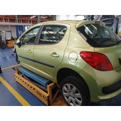 peugeot 207 del año 2009