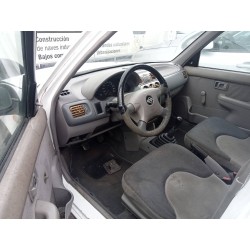 nissan micra (k11) del año 2002