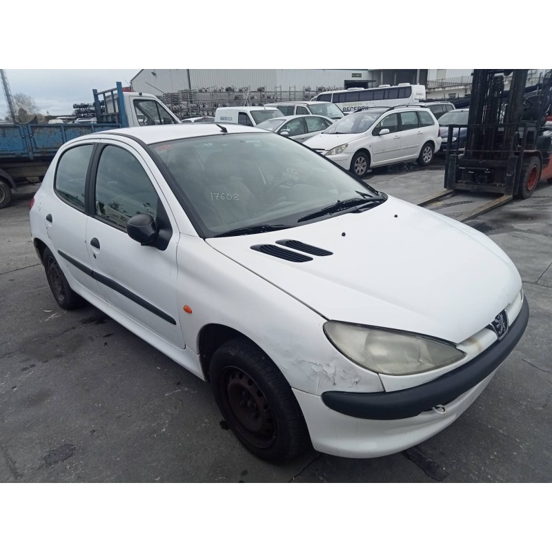 peugeot 206 berlina del año 1999