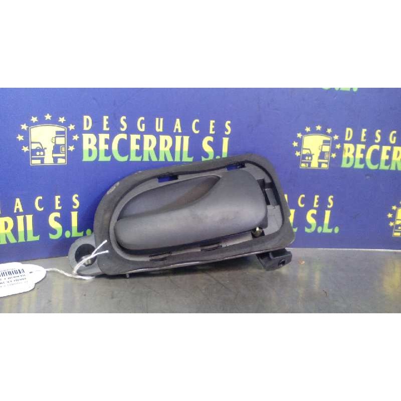 Recambio de maneta interior delantera derecha para renault safrane (b54) 2.5 si referencia OEM IAM 7700816565 Recambio de maneta interior delantera derecha para renault safrane (b54) 2.5 si referencia OEM IAM 7700816565