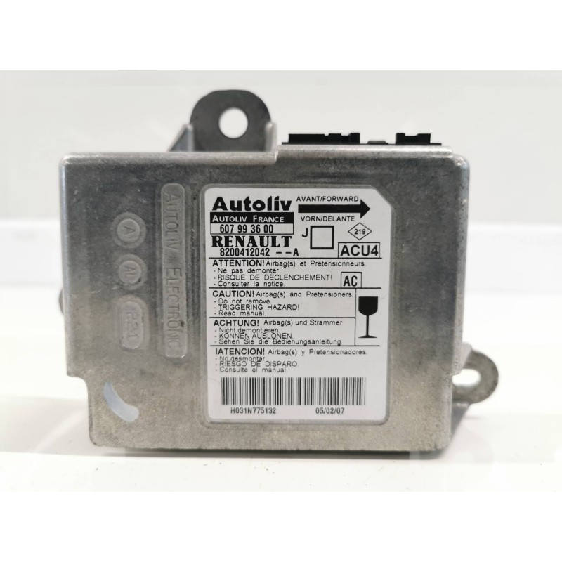 Recambio de centralita airbag para renault scenic ii 1.5 dci diesel referencia OEM IAM 8200412042A 607993600 Recambio de centralita airbag para renault scenic ii 1.5 dci diesel referencia OEM IAM 8200412042A 607993600