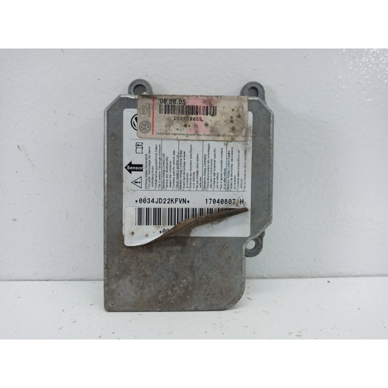 Recambio de centralita airbag para volkswagen bora berlina (1j2) highline referencia OEM IAM 1C0909605A 5WK43122 Recambio de centralita airbag para volkswagen bora berlina (1j2) highline referencia OEM IAM 1C0909605A 5WK43122