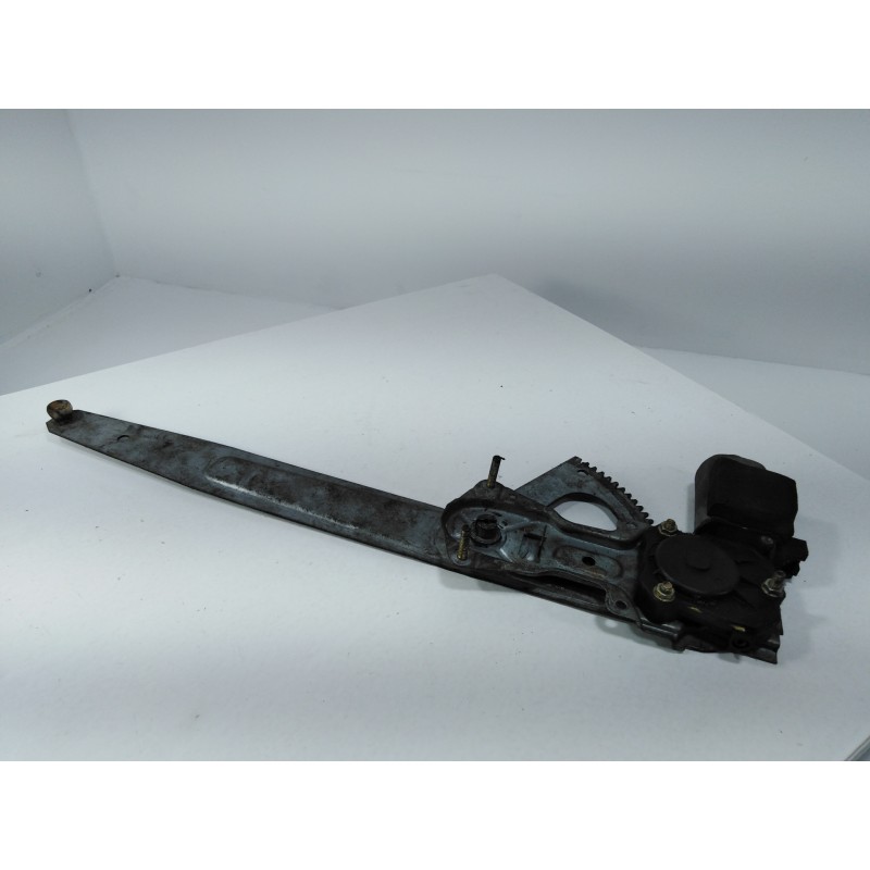 Recambio de elevalunas delantero izquierdo para citroen ax first d referencia OEM IAM Recambio de elevalunas delantero izquierdo para citroen ax first d referencia OEM IAM