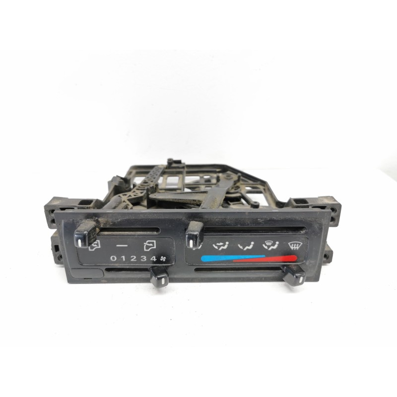 Recambio de mando calefaccion / aire acondicionado para nissan cabstar e tl090.32 referencia OEM IAM Recambio de mando calefaccion / aire acondicionado para nissan cabstar e tl090.32 referencia OEM IAM