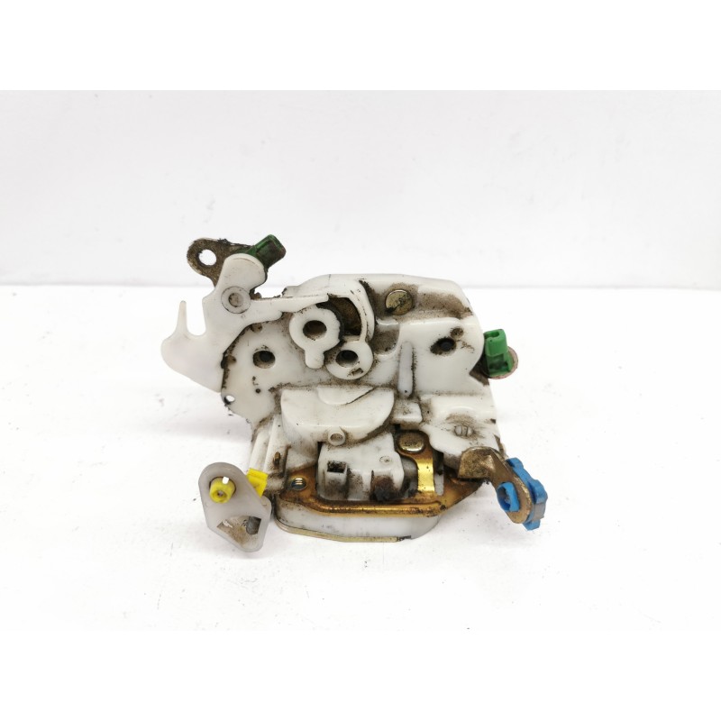 Recambio de cerradura puerta delantera izquierda para nissan cabstar e tl090.32 referencia OEM IAM Recambio de cerradura puerta delantera izquierda para nissan cabstar e tl090.32 referencia OEM IAM