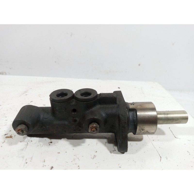 Recambio de bomba freno para mercedes sprinter 02.00 caja cerrada 211 cdi (901.6/902.661-662) referencia OEM IAM A0004316401 Recambio de bomba freno para mercedes sprinter 02.00 caja cerrada 211 cdi (901.6/902.661-662) referencia OEM IAM A0004316401