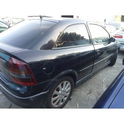 opel astra g berlina del año 2003